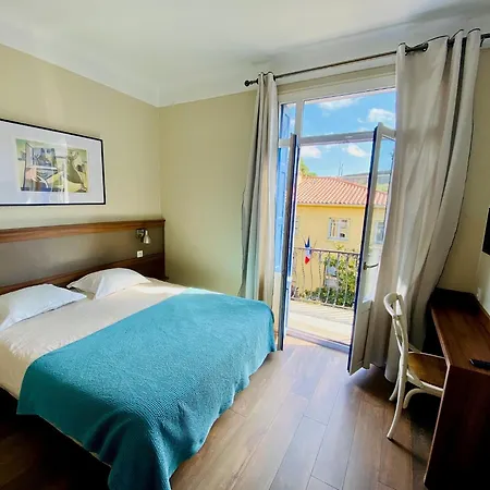 Hotel Rue De La Republique Collioure