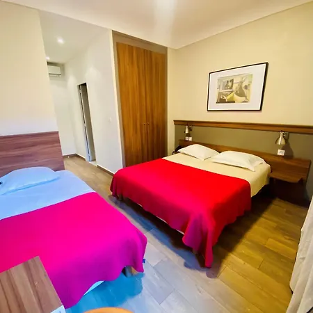 Rue De La Republique ホテル