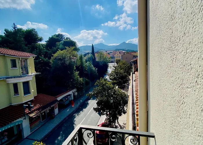 Rue De La Republique Hotell