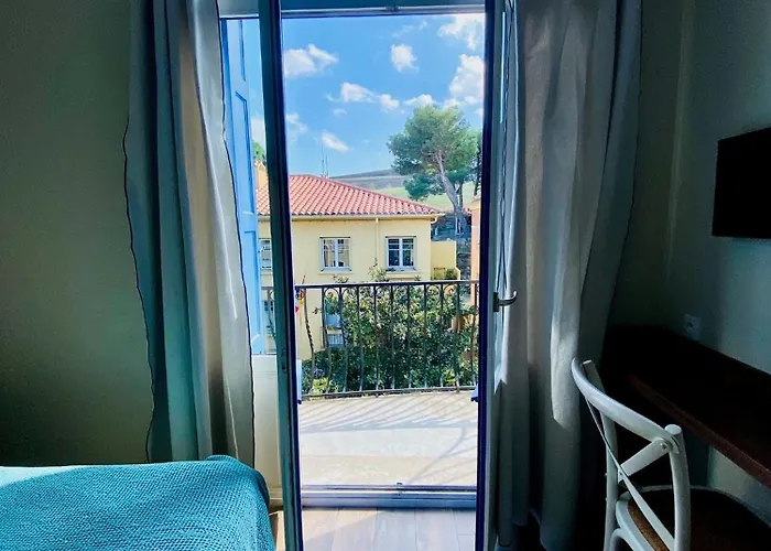 Rue De La Republique Hotel *